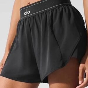 ALO Yoga Women's Charcoal Athletic Shorts